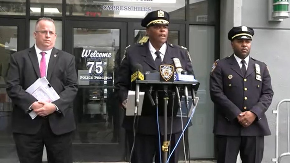NYC shooting: 2 dead, 3 wounded after gunman opens fire at party, police say
