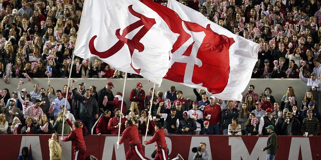 Alabama Spoils Cincinnati's Playoff Party with 27-6 Victory over the  Bearcats in the 86th Goodyear Cotton Bowl Classic - SkyBoat