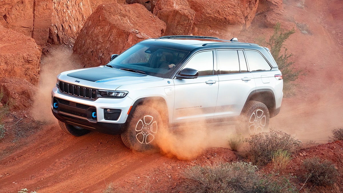 The Grand Cherokee Trailhawk 4xe is Trail Rated.