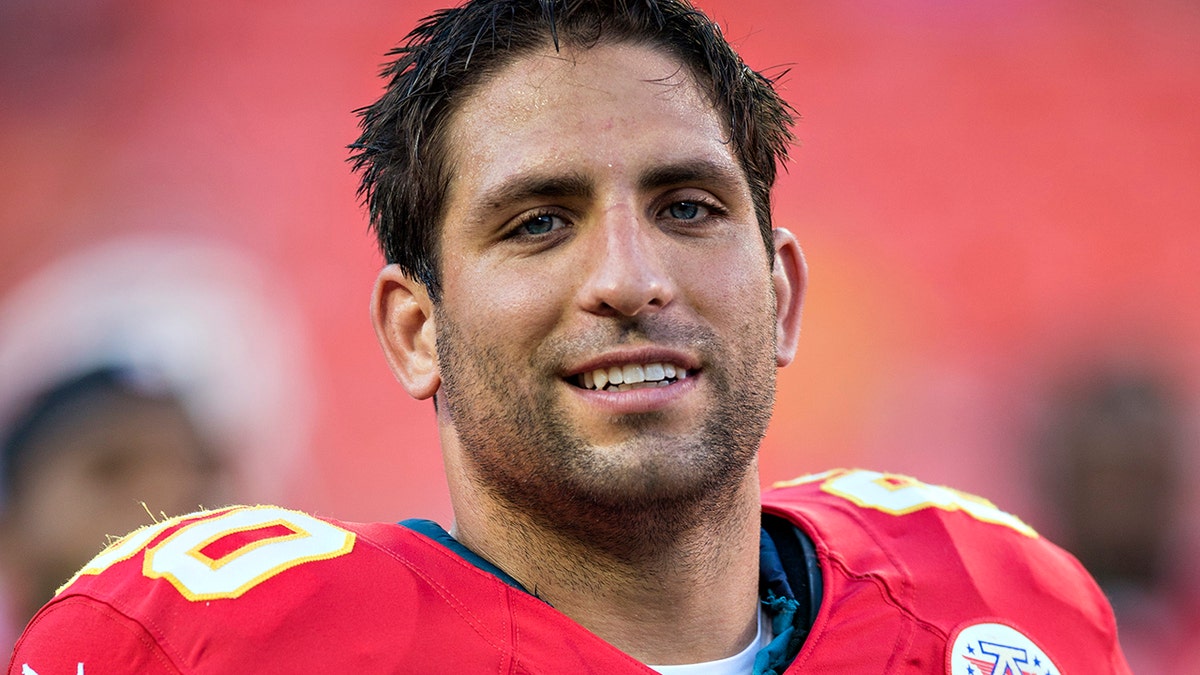 Anthony Fasano played 12 seasons in the NFL. 