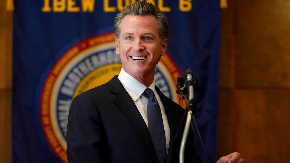 Newsom visits with supporters in San Franciso on California recall eleciton day