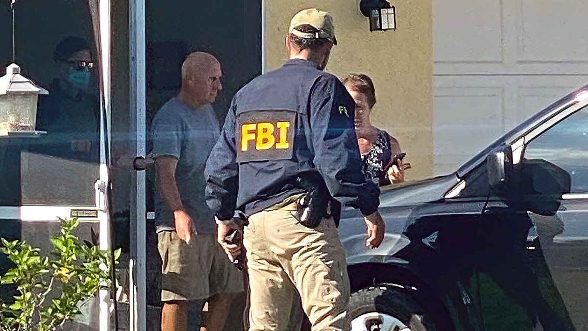 FBI agents at the Florida home of Brian Laundrie's parents 