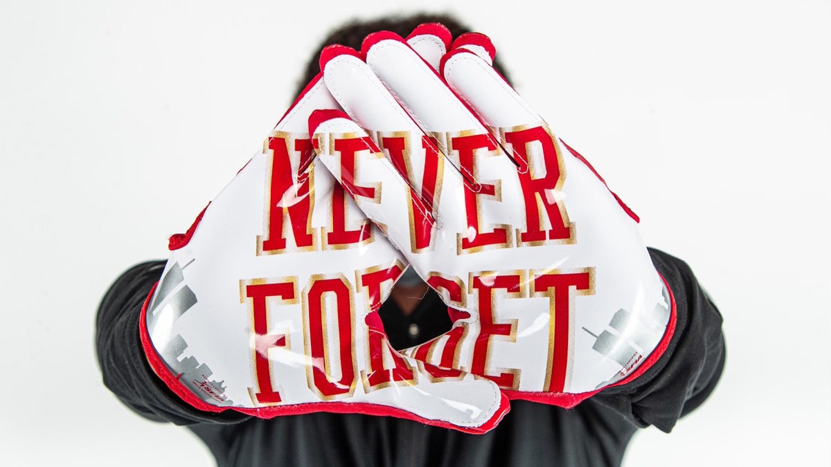 Rutgers players will have the option to wear these gloves Saturday.
