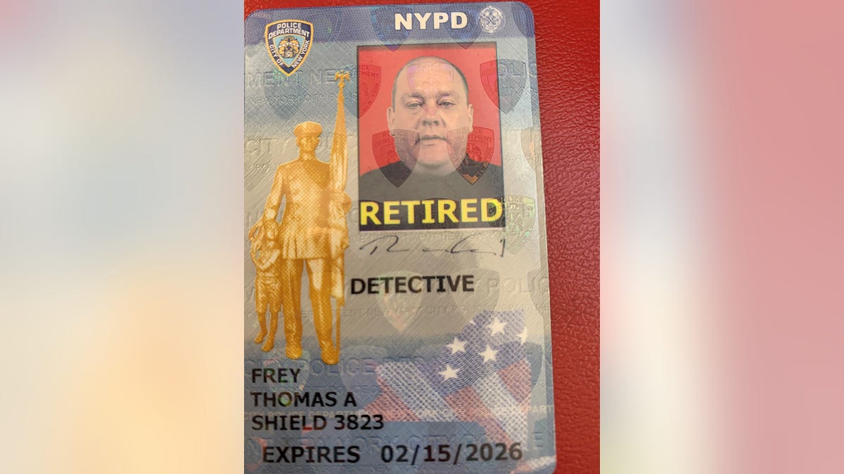 9/11 officer Tom Frey NYPD ID