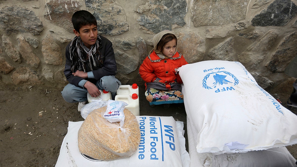 Children anticipating food