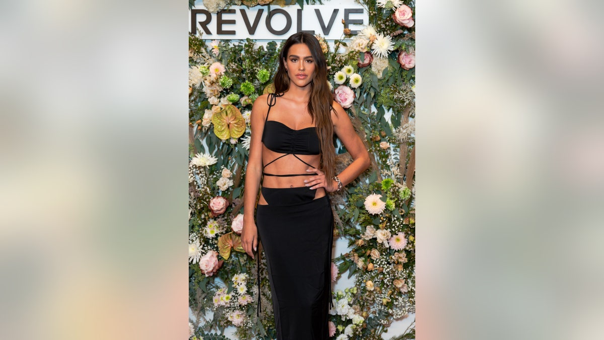 Amelia Hamlin attends the Revolve Gallery at Hudson Yards on September 09, 2021 in New York City.