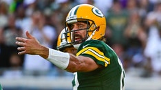 Packers' Aaron Rodgers looked like he was wearing 'cement boots,' ex-NFL star says