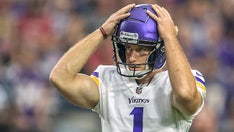 Vikings radio man calls game-winning field goal try ‘good,’ but it missed