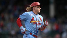 Cardinals set team record with 15th straight win, beat Cubs