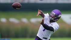 Vikings' Patrick Peterson sounds off on blocking rule: 'We’re really gonna get smashed now'