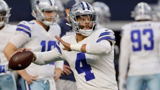 Dak Prescott gets emotional during national anthem before first home game since 2020