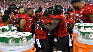 Louisville's Jaylin Alderman delivers game-winning Pick Six vs. UCF