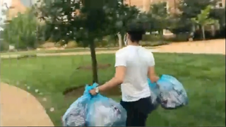 Student senator caught on video bagging up star-spangled banners