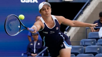 No. 1 Barty, top US Open women win easily after Ida delays