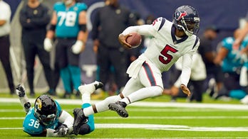 Taylor helps Texans down Lawrence, mistake-prone Jags 37-21