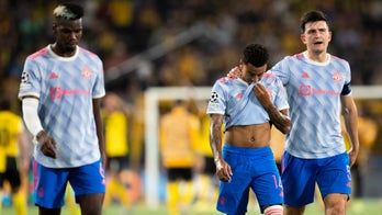 New stars, old problems for Man United in Champions League