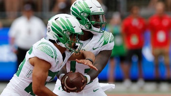 Starting 11: Oregon serves notice Ducks are for real