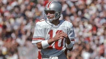 Former Ohio State QB & con man Art Schlichter is back in the wild with no gambling restrictions