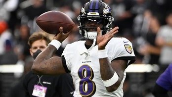 Ravens' Lamar Jackson tries to tamp down hype ahead of Chiefs game
