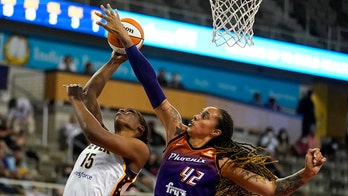 Mercury hold off Fever's late rally, win 9th straight, 86-81