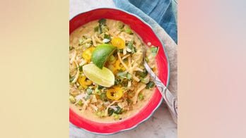 White corn chicken chili makes NFL game day special: Try the recipe