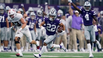 Thompson and K-State open with 24-7 win over Stanford