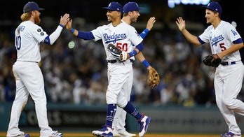 Urías earns MLB-leading 17th win, Dodgers beat Padres 3-0