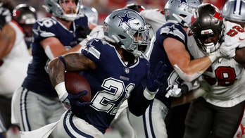 Cowboys' Ezekiel Elliott being underutilized in first half draws ire from NFL fans