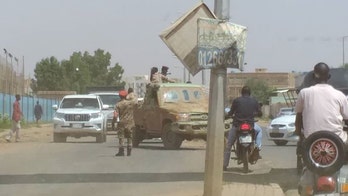 Sudan: Officials say coup attempt failed, army in control