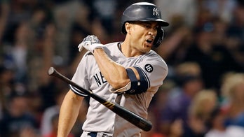 Giancarlo Stanton hits go-ahead grand slam in the eighth, Yankees win 5-3 against Red Sox