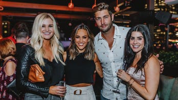 Jana Kramer and Jay Cutler photographed together for first time during night out