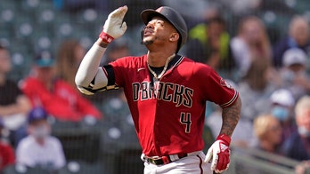 Gilbert sharp as Diamondbacks hurt Mariners again in 5-4 win