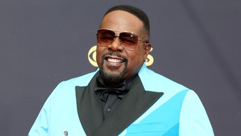 2021 Emmys: Cedric the Entertainer roasts the British royal family, 'Jeopardy!' and more in opening monologue