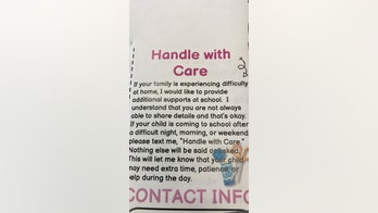 Teacher's viral 'handle with care' text system is exactly what parents need this school year