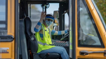 Parents say school bus delays spur no-shows, hour-long waits for kids: 'We didn't know where they were'