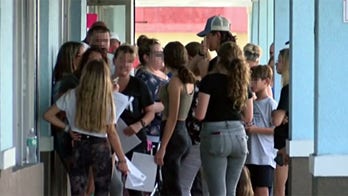 Florida school district updates mask policy after hundreds line up outside chiropractor for mask opt-out