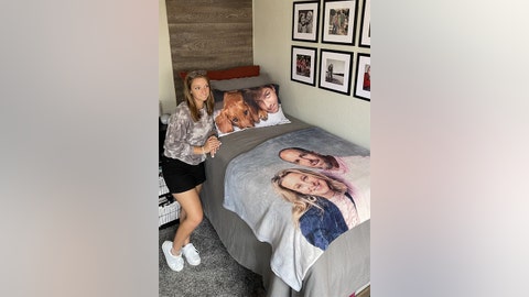 Parents' hilarious college dorm room gift for daughter is embarrassment goals