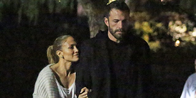Jennifer Lopez and Ben Affleck went on a movie date in Los Angeles with their kids.