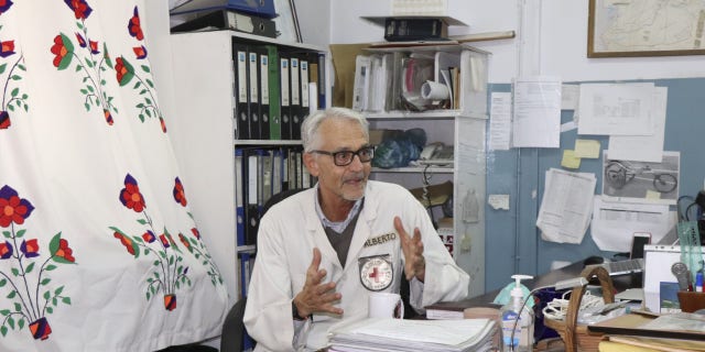 After 31 years in Afghanistan as part of a Red Cross mission, Italian physiotherapist Alberto Cairo has opted to remain out of fear for his female colleagues.