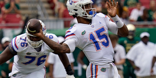 Florida quarterback Anthony Richardson throws a pass against South Florida during the first half of an NCAA college football game on Saturday, September 11, 2021 in Tampa, Florida.