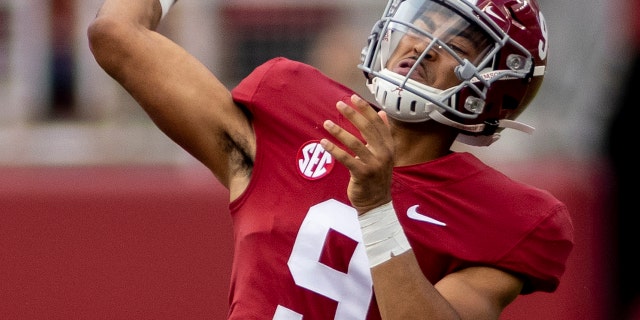 Alabama quarterback Bryce Young (9) throws long against Mercer during the first half of an NCAA college football game, Saturday, Sept. 11, 2021, in Tuscaloosa, Ala.