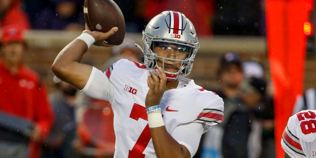 Ohio State quarterback C.J. Stroud (7) passes against Minnesota in the first quarter of an NCAA college football game Thursday, Sept. 2, 2021, in Minneapolis. (AP Photo/Bruce Kluckhohn)