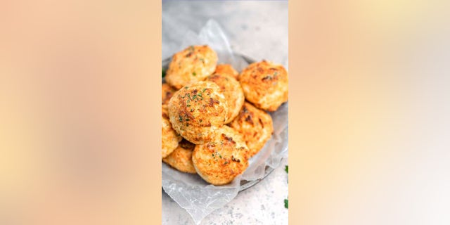 Copycat Red Lobster biscuits recipe