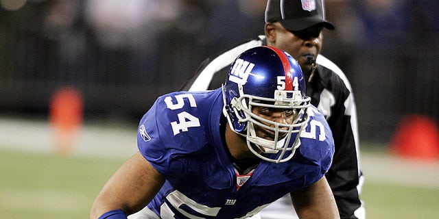 New York Giants linebacker #54 Brandon Short is seen in a game against the Philadelphia Eagles at Giants Stadium in East Rutherford, New Jersey, Dec. 17, 2006 (NFL Photo Library)