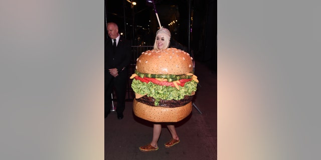 Katy Perry assiste à l'afterparty du Met Gala Boom Boom 2019 à l'hôtel Standard le 6 mai 2019 à New York.