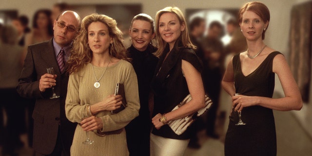 (L-R) Willie Garson Stars as Stanford, Sarah Jessica Parker as Carrie, Kristian Davis as Charlotte, Kim Cattrall as Samantha, and Cynthia Nixon Stars as Miranda in 'Sex And The City.'