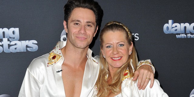 Tonya Harding competed in season 26 with partner Sasha Farber.