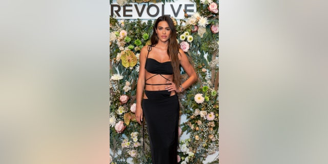 Amelia Hamlin attends the Revolve Gallery at Hudson Yards on September 09, 2021 in New York City. 