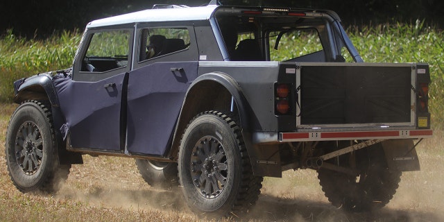 The Fering Pioneer features a fully independent suspension system.