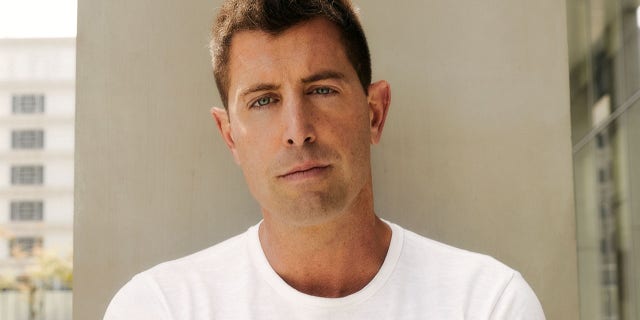 Christain singer Jeremy Camp spoke to Fox News about writing his new album during the pandemic.